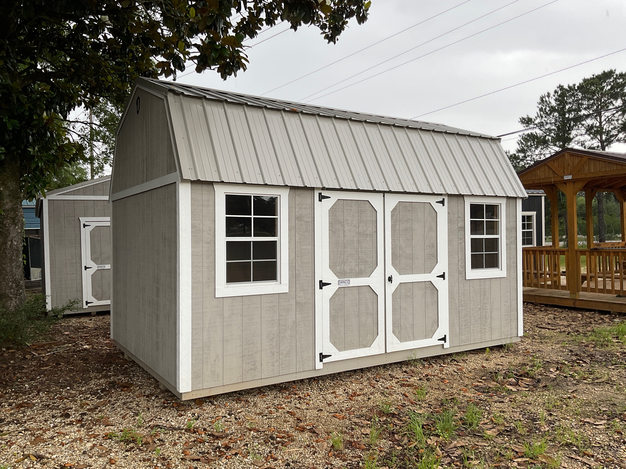 Side Lofted Barn 10x16/250912